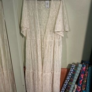Torrid Cream Lace Kimono 3X